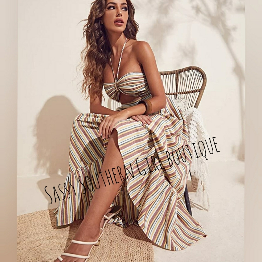 🆕⭐ Boho cut out maxi halter dress - Picture 8 of 12